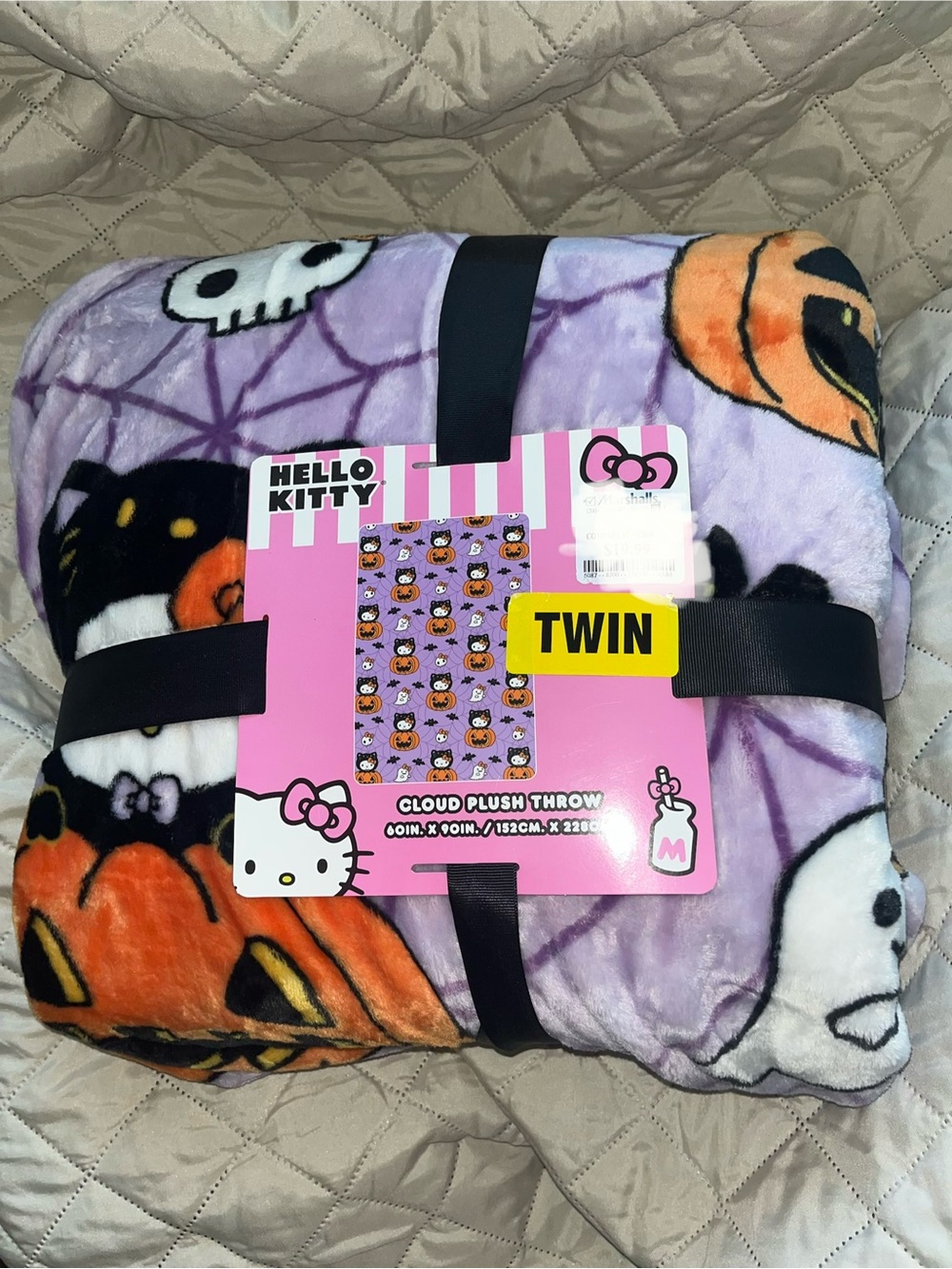 Hello Kitty Purple and Orange Halloween Cat Costume Plush Throw Sz Twin NEW NWT